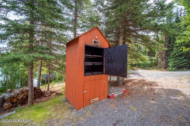 37720 Sara St, Soldotna, AK 99669